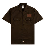 Brown short-sleeve collar work shirt with low key logo 